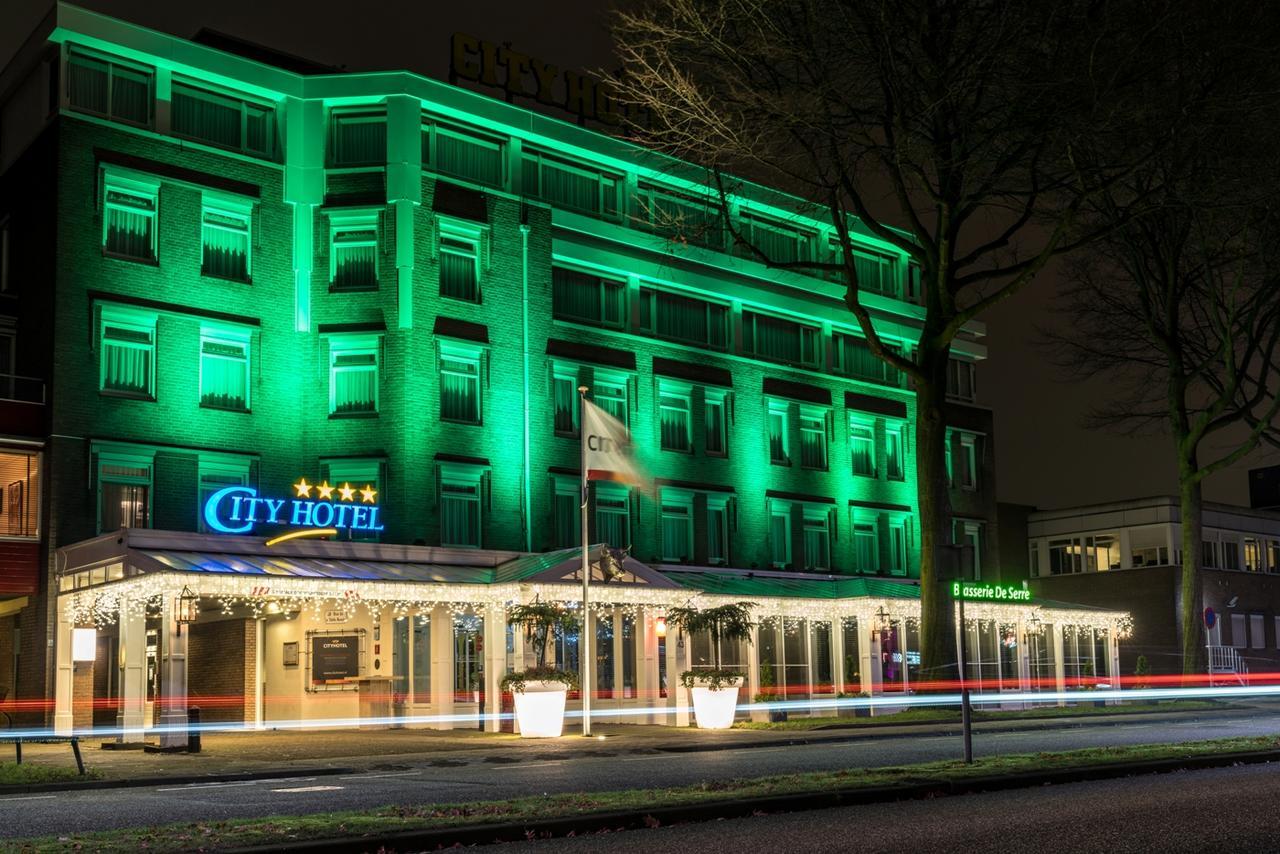 City Hotel Oss Esterno foto